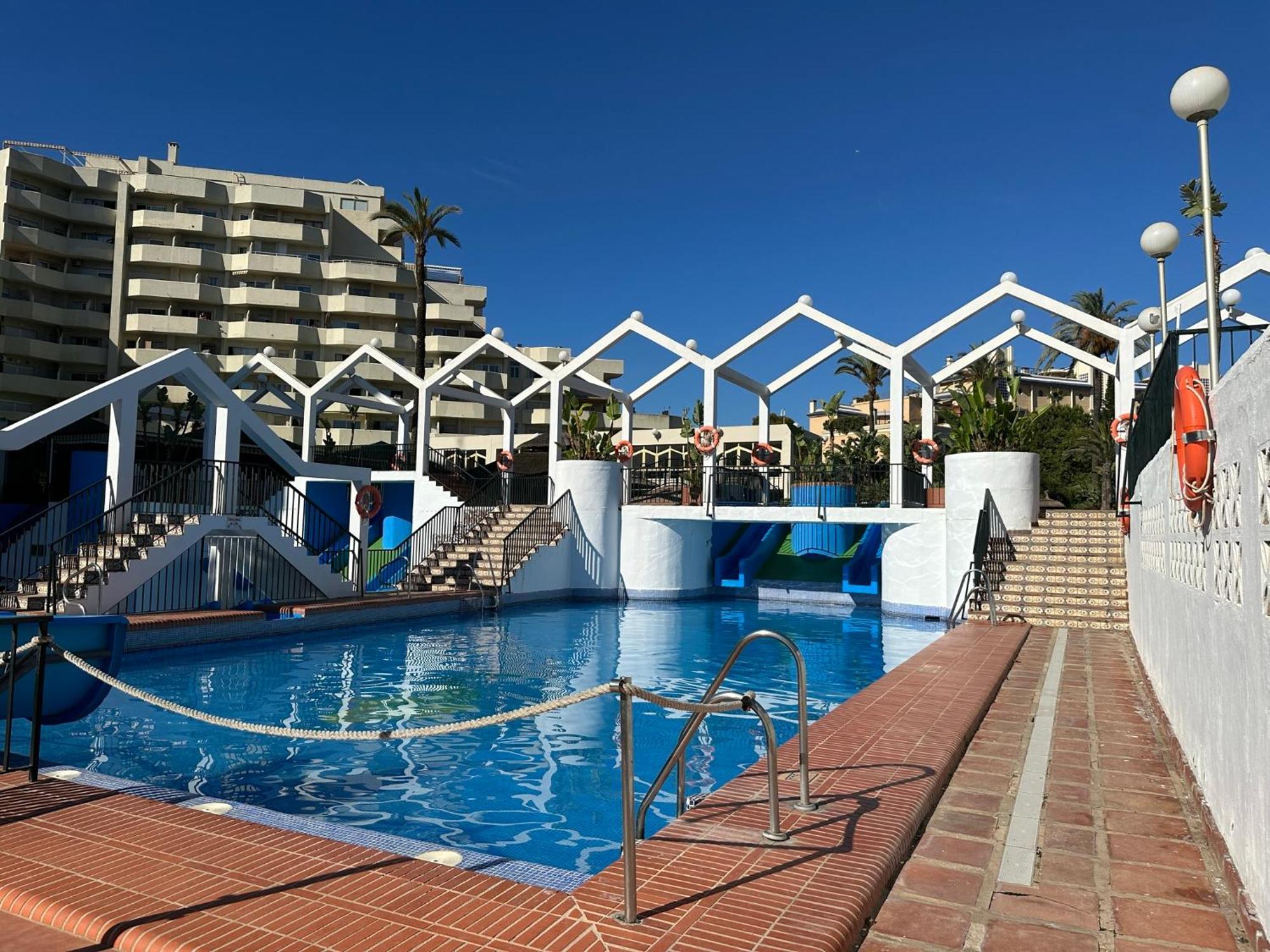 Luxury Frontal Al Mar Benalbeach Benalmádena Exterior foto