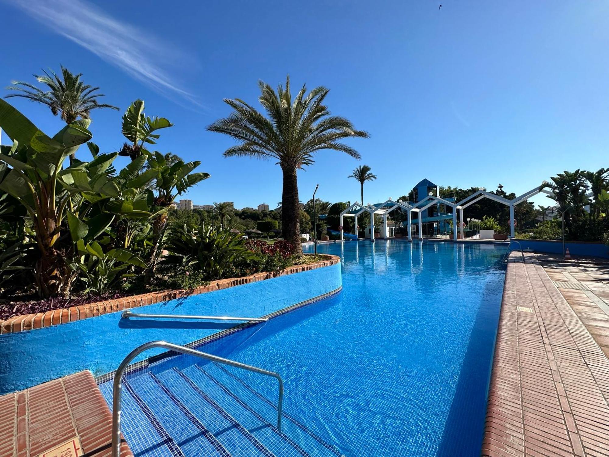 Luxury Frontal Al Mar Benalbeach Benalmádena Exterior foto